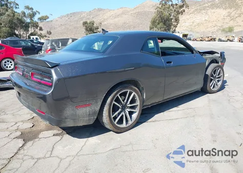 2023 Dodge Challenger Gt z USA, uszkodzony, nr VIN 2C3CDZJG4PH593860
